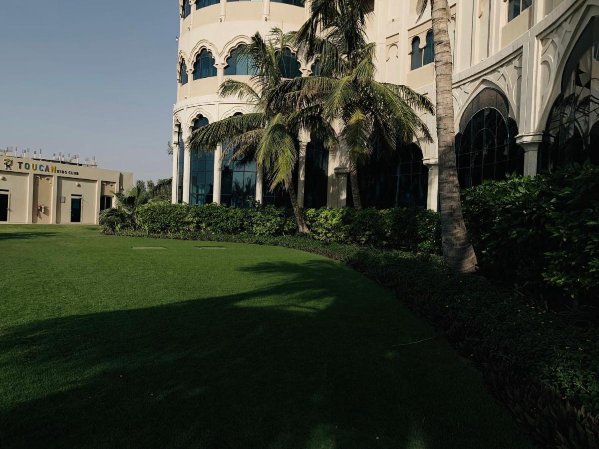 Private Suites Al Hamra Palace At Golf & Sea Resort Рас ал Хайм Екстериор снимка