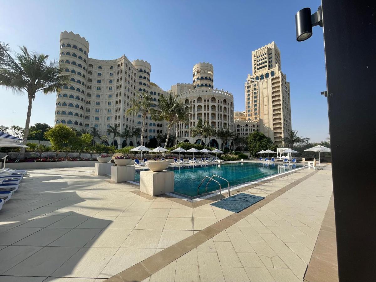 Private Suites Al Hamra Palace At Golf & Sea Resort Рас ал Хайм Екстериор снимка