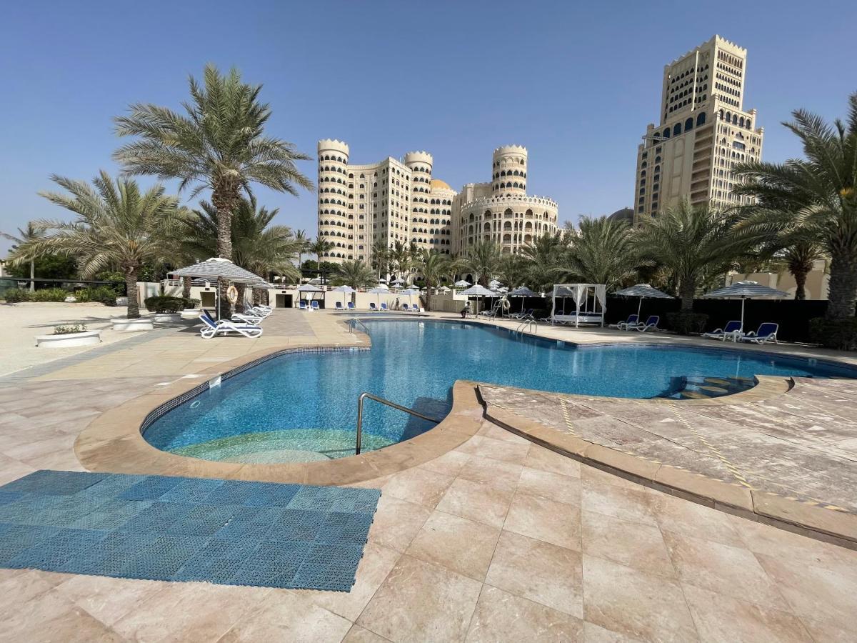 Private Suites Al Hamra Palace At Golf & Sea Resort Рас ал Хайм Екстериор снимка